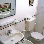 Albergoteatro لا سبيتسْيا