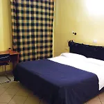فندق Albergoteatro