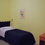 فندق Albergoteatro *