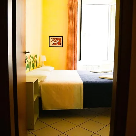 Готель Albergoteatro