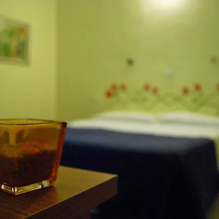 Готель Albergoteatro