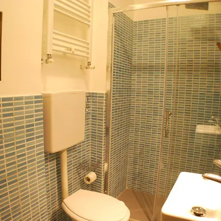 Albergoteatro מלון