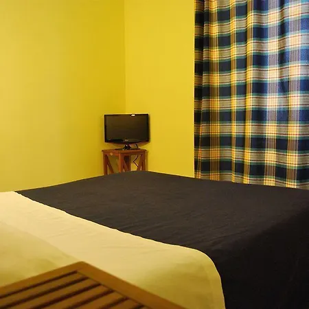 מלון Albergoteatro *