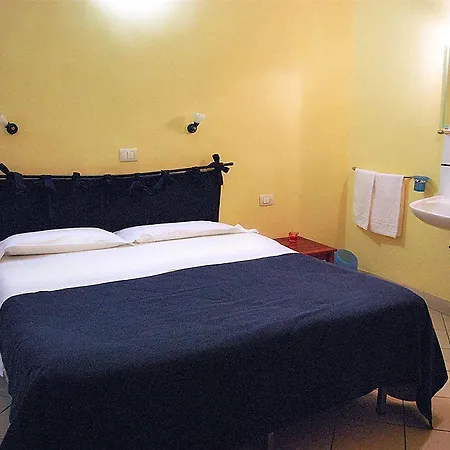 Hotell Albergoteatro La Spezia
