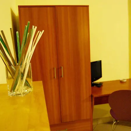 Hotell Albergoteatro La Spezia
